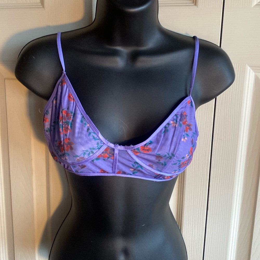 Free People NWT Sheer Floral Mesh Vneck Adjustable Straps Bralette Size Medium